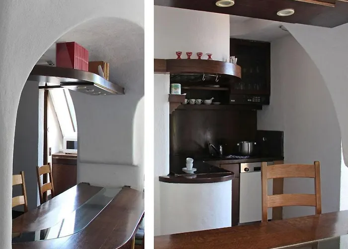 Hermitage-dahn Modern Retreat 別荘 ダーン