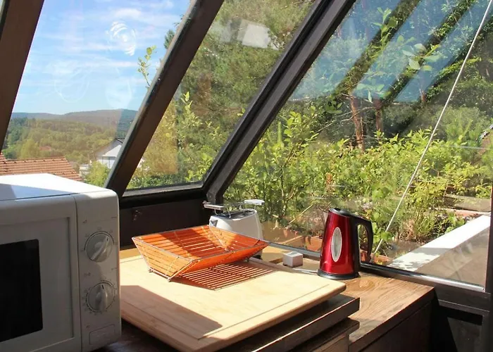 Hermitage-dahn Modern Retreat ダーン